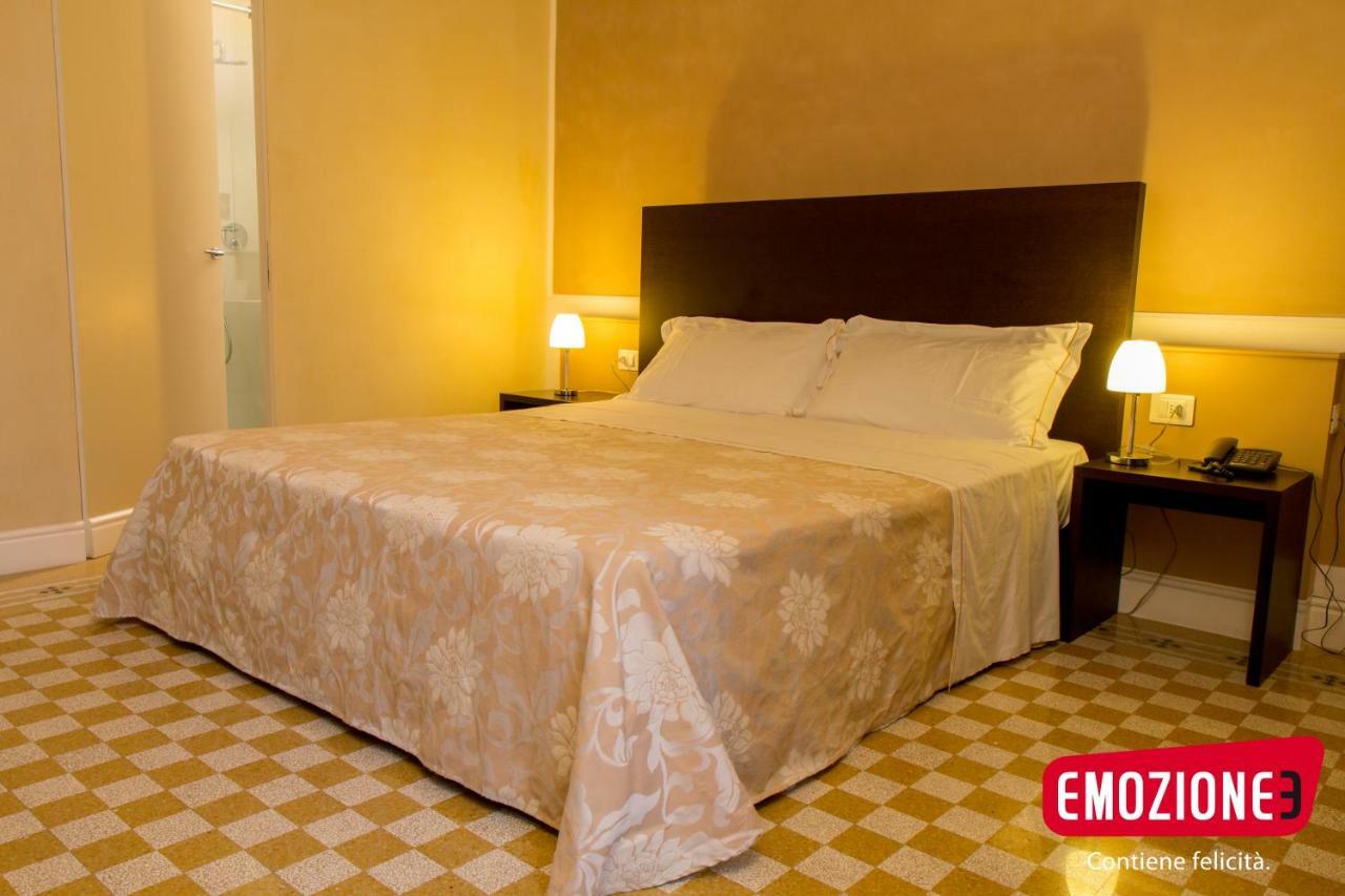 Staffolo Relais Del Borgo Hotel & Spa 4 Stelle מראה חיצוני תמונה